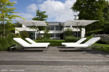 Siësta Lounge, click to enlarge