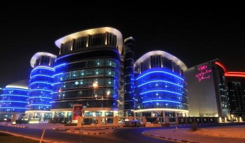 Crowne Plaza Hotel Qatar Project Slideshow Fueradentro